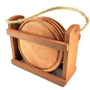 Set de porta platos, con 4 platos de ø 24 cm., con ranura - Algarrobo